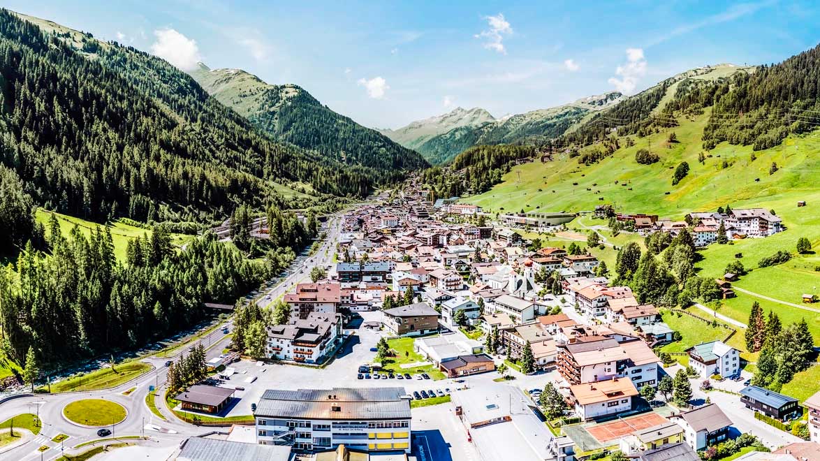 St. Anton am Arlberg en los Alpes 2023-24